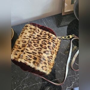 Leopard Print 50's 60's Muff with Comparment & added Strap VINTAGE Eartha Kitt